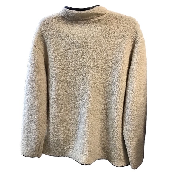 Shop Wanna B Sweater - Picture 2 of 6